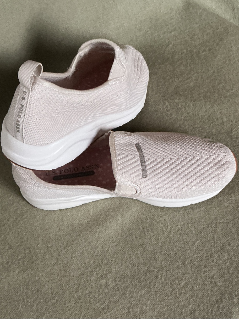 U.S. Polo Assn. Women's Knit Slip-On Sneakers in Light Pink and White - Picture 1 of 7